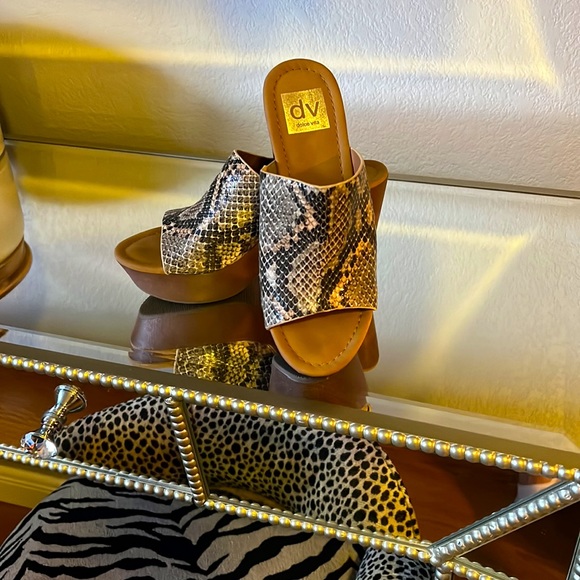 Dolce Vita platform heels - Picture 2 of 4